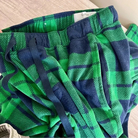 Goodfellow & Co Plaid Microfleece Pajama Pants - Picture 3 of 6